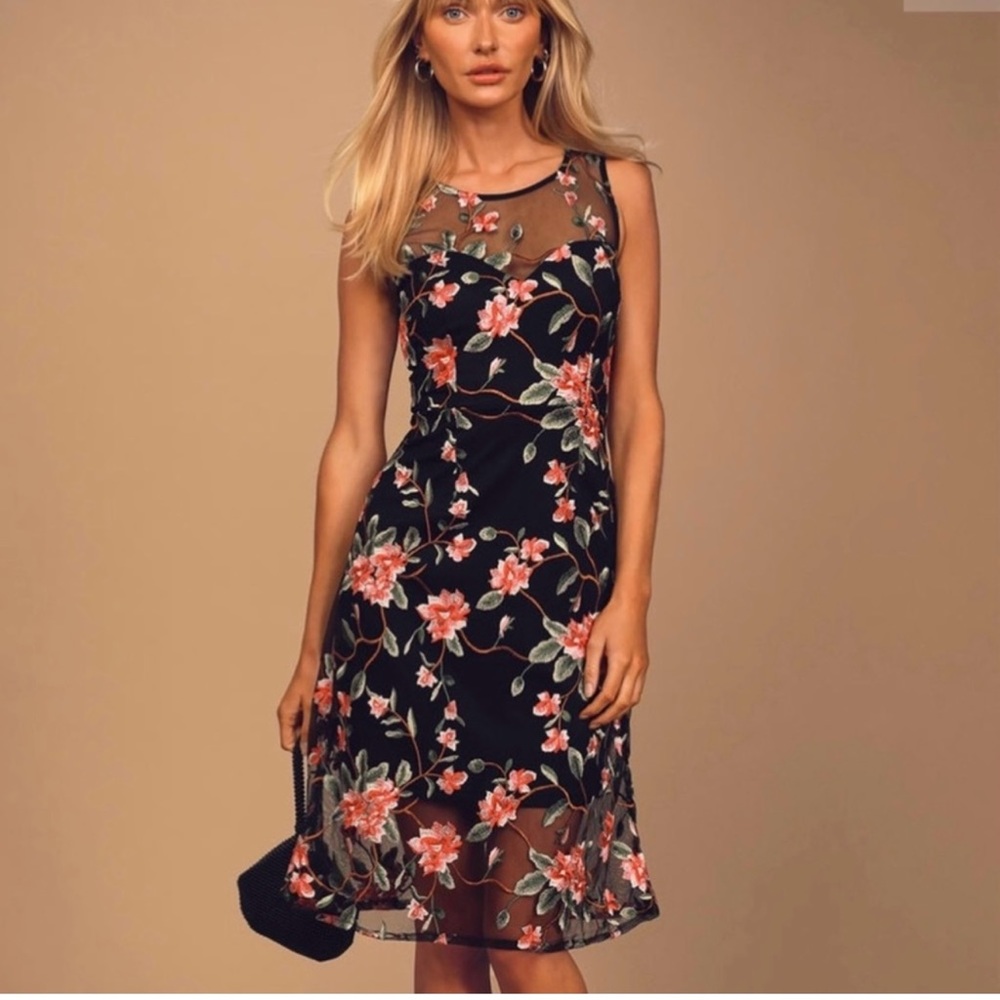 Lulus Black Floral Midi Sleeveless Dress